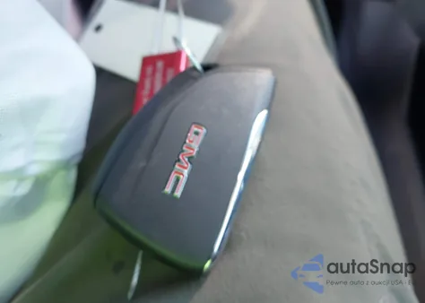 2025 GMC Sierra 1500 4Wd Short Box Denali from USA, damaged, VIN 1GTUUGELXSZ331569